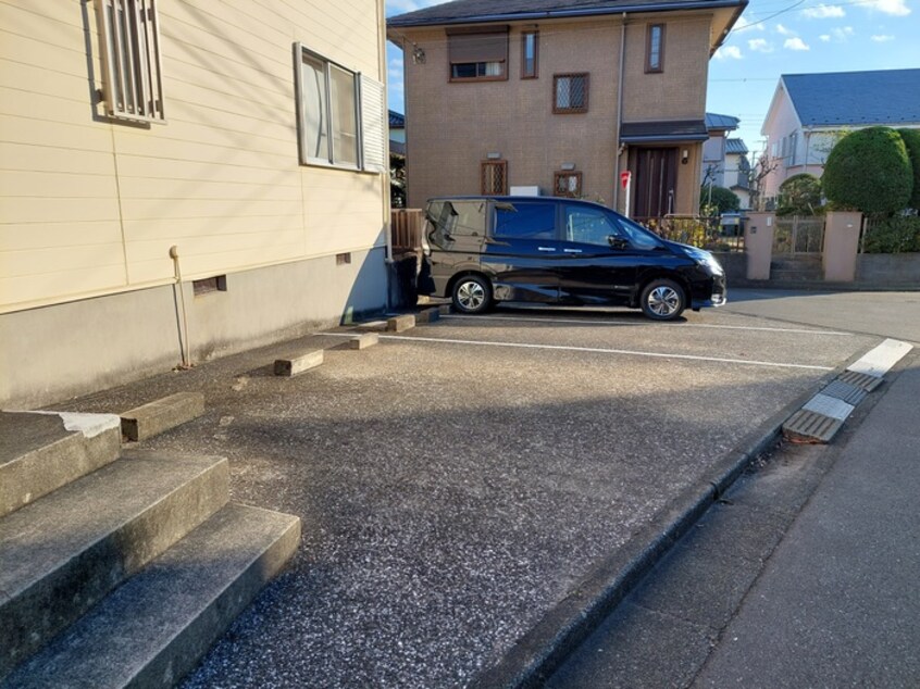 駐車場 リバティ－池田