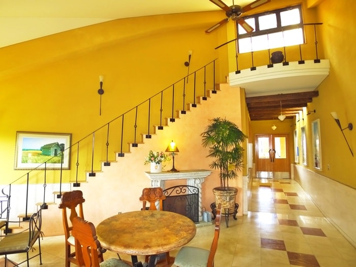 エントランス部分 サンタバレー