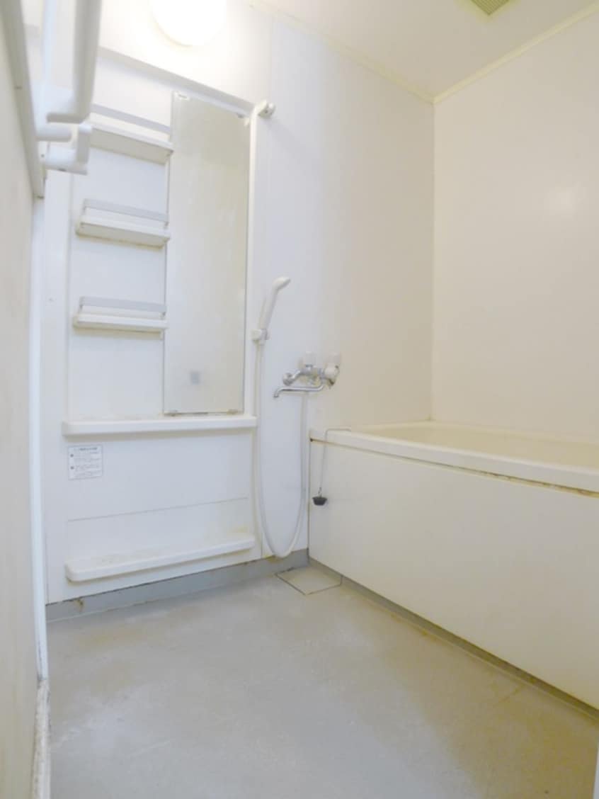 バス／シャワールーム等 サンタバレー