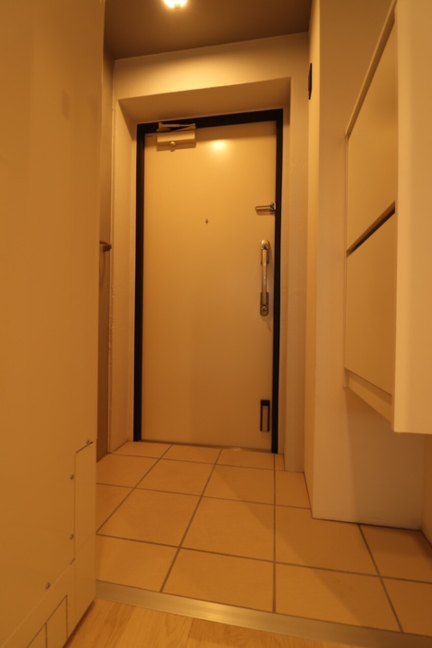 玄関 アイメックス白金