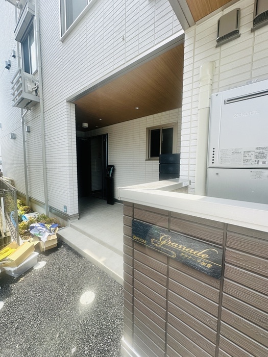 エントランス部分 グラナーデ加賀