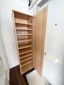 収納 エスポア－ル三鷹