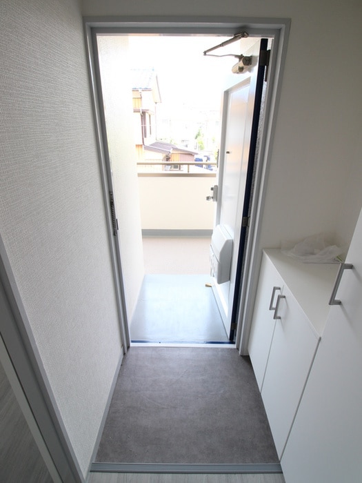 玄関 つばめガーデン船堀