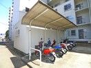 バイク置き場 稲毛ファミ－ルハイツ1号棟