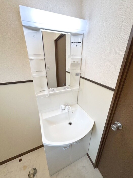 洗面 ファミ－ルアイ