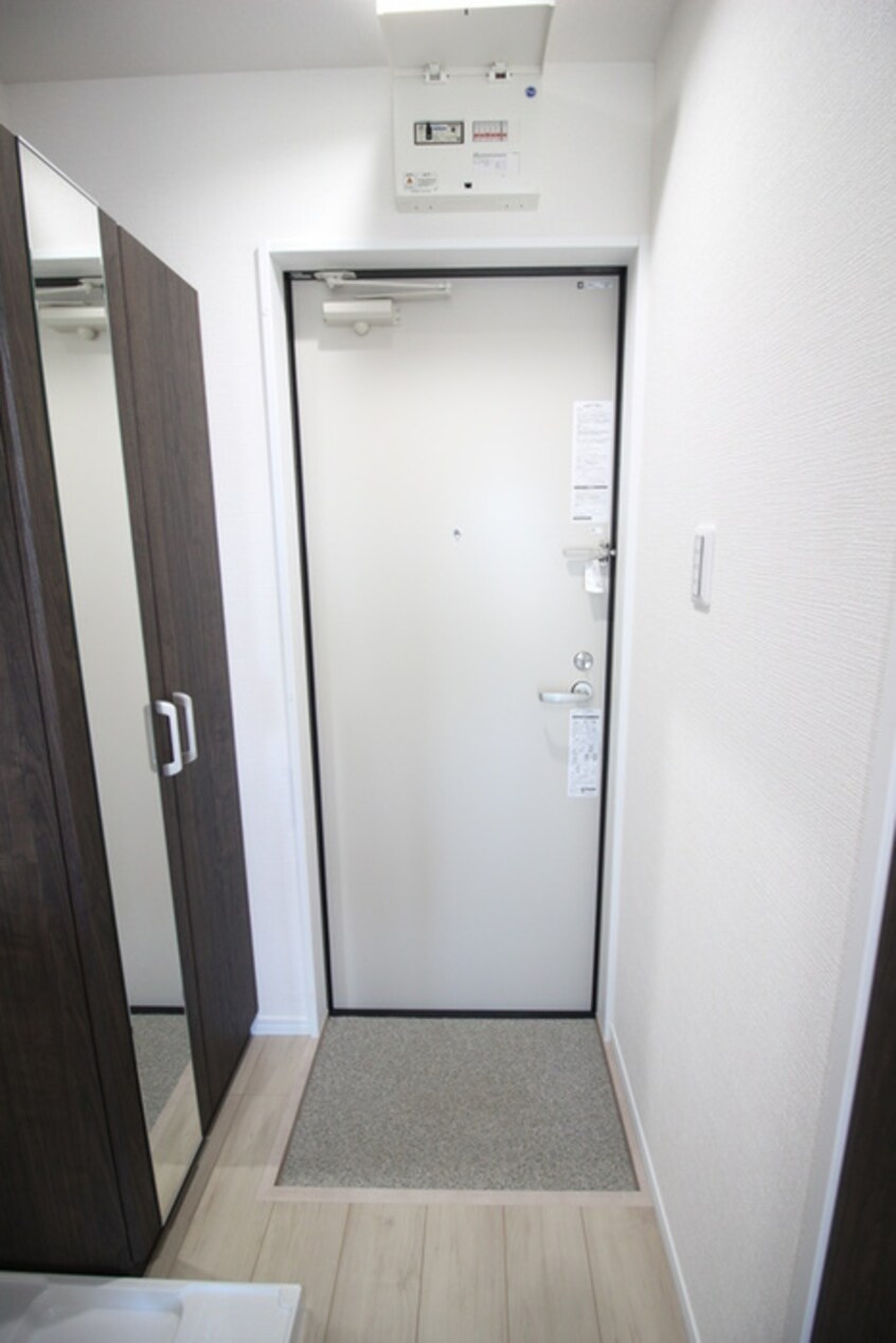 玄関 クリエイト南台