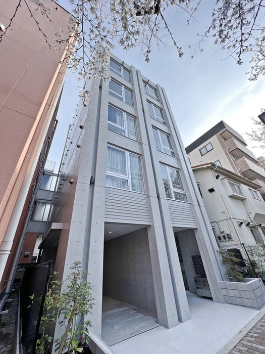 外観写真 b′CASA早稲田