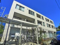 グラン・ジュテ前原