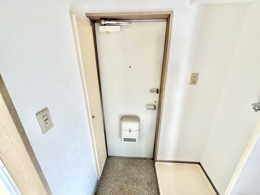 玄関 キャッスルミユキ８