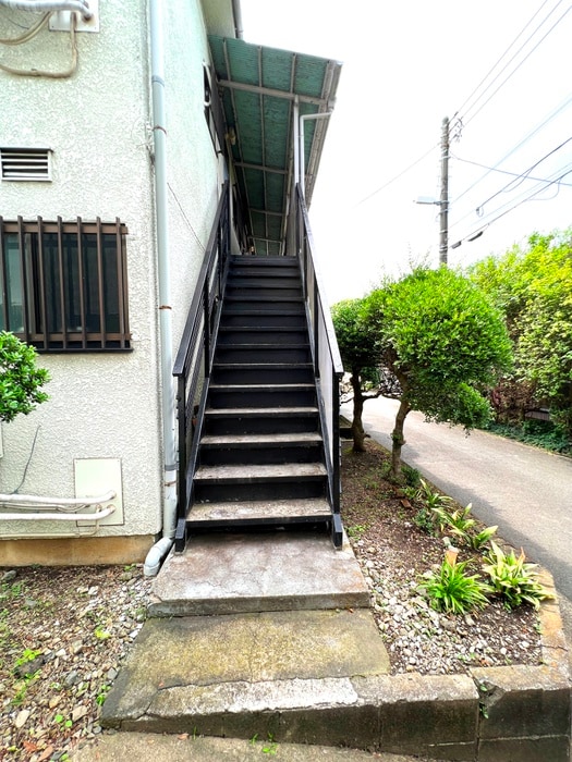 エントランス部分 代沢ハイム