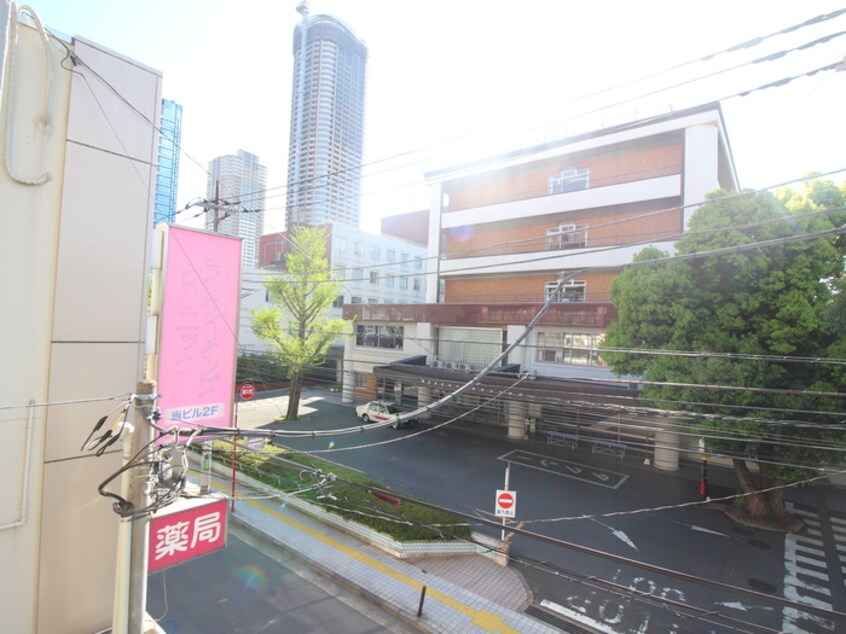 室内からの展望 C　est clair！　武蔵小杉