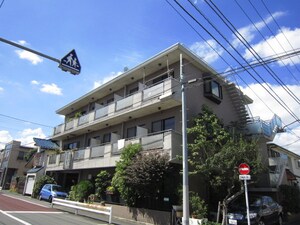 ファミ－ユ尾山台　３F