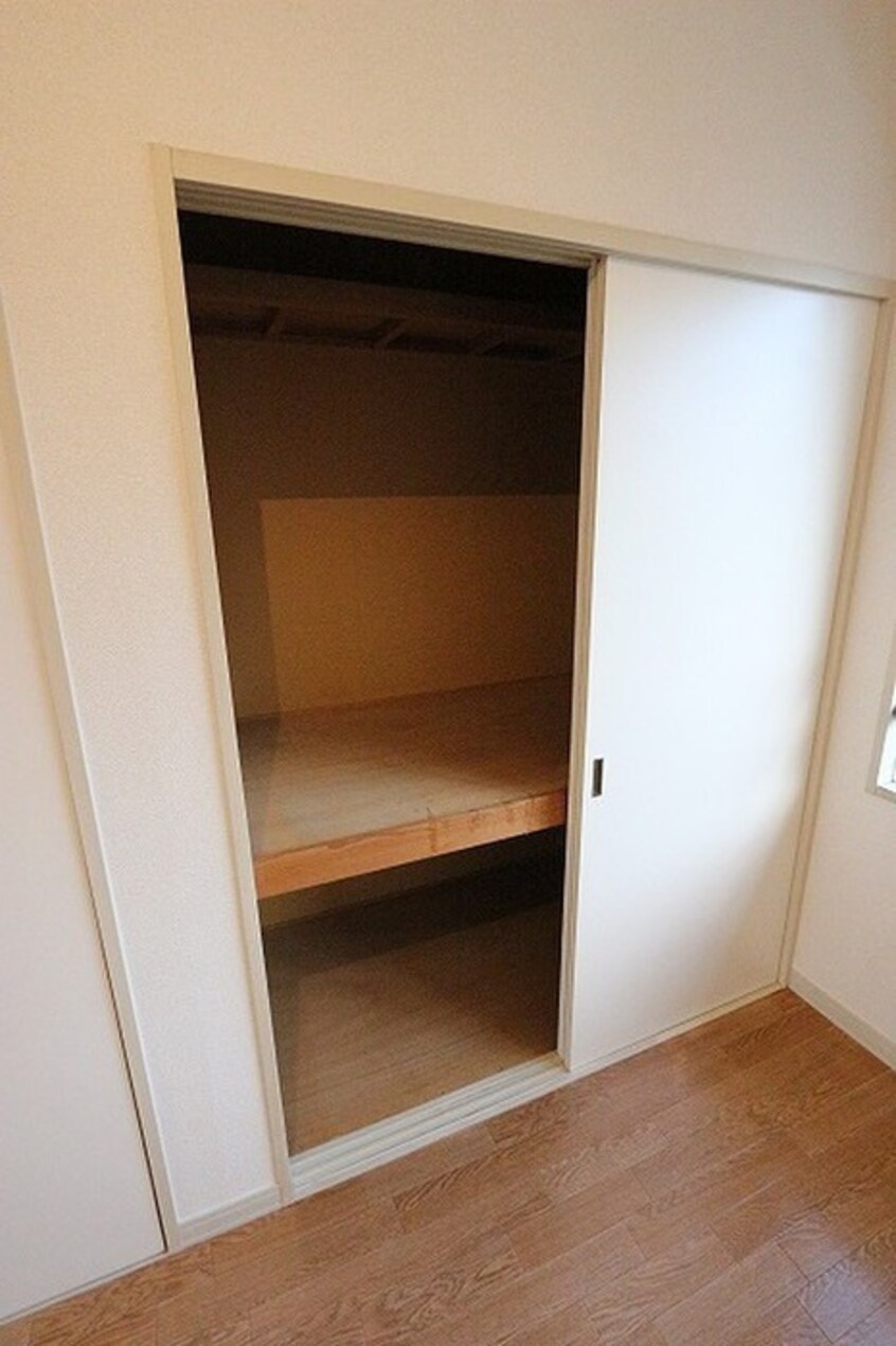 収納 ブル－ハイムＡ