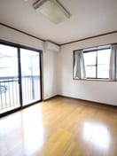 居室 朝日二番館