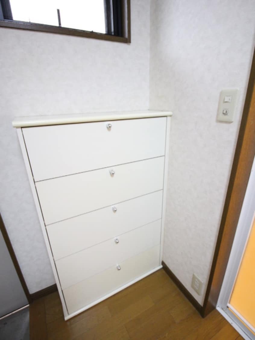 靴箱 朝日二番館