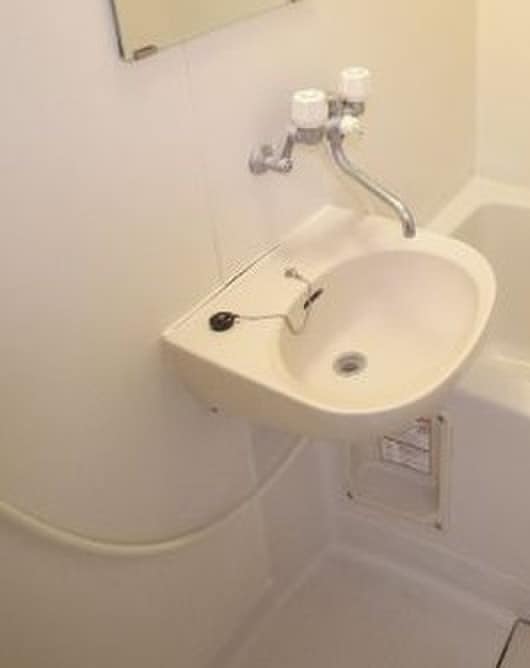 洗面 朝日二番館