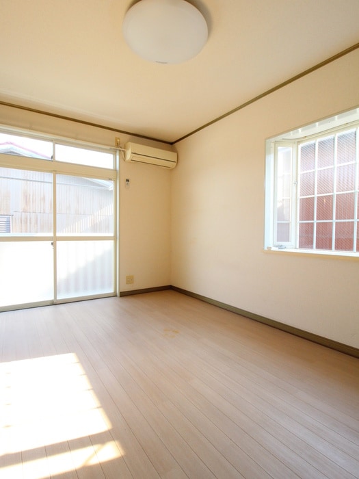 居室 アミ－コ－ポ