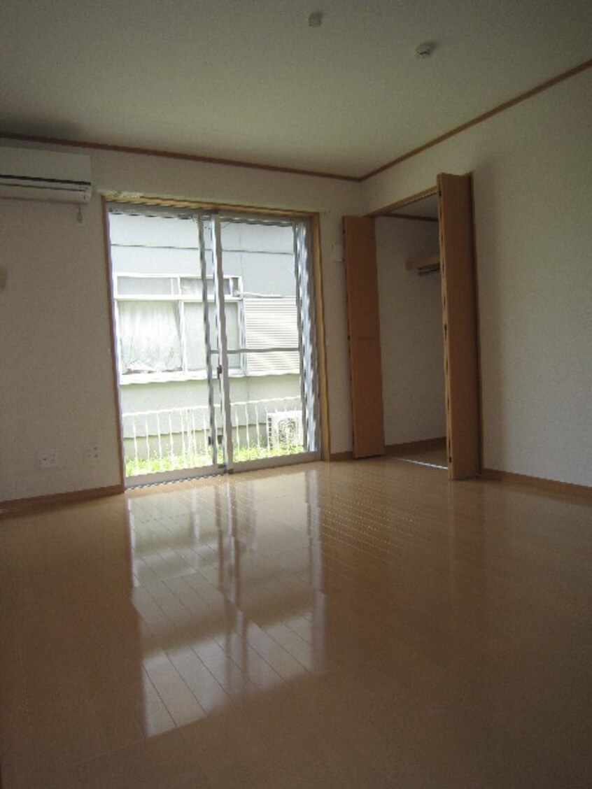 居室 エミネンス