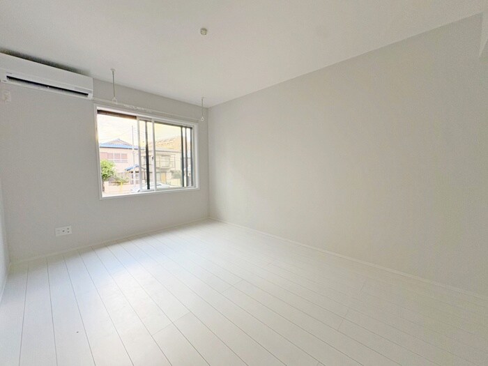 室内からの展望 スターティス六実