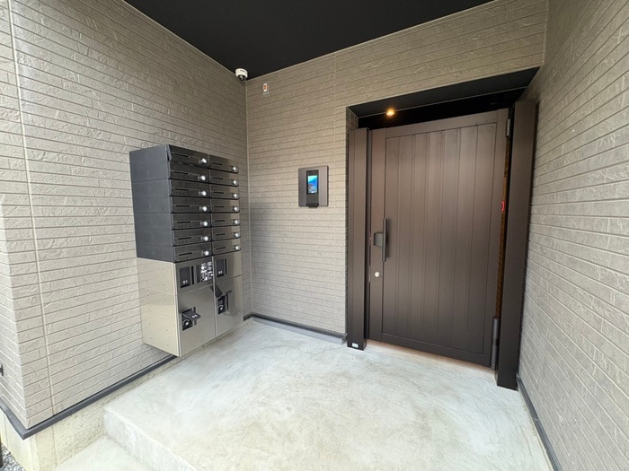 エントランス部分 スターティス六実