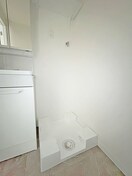 洗濯機置場 スターティス六実