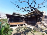 逗子庭のある平屋