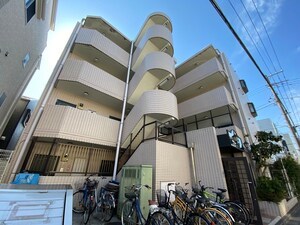 ﾓﾅｰｸﾏﾝｼｮﾝ新宿中落合（208）