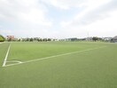 浅川スポーツ公園(公園)まで141m アイビ－ハウス