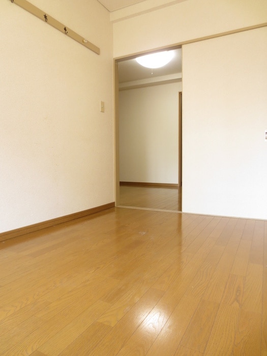 内観写真 モンシャトー水橋