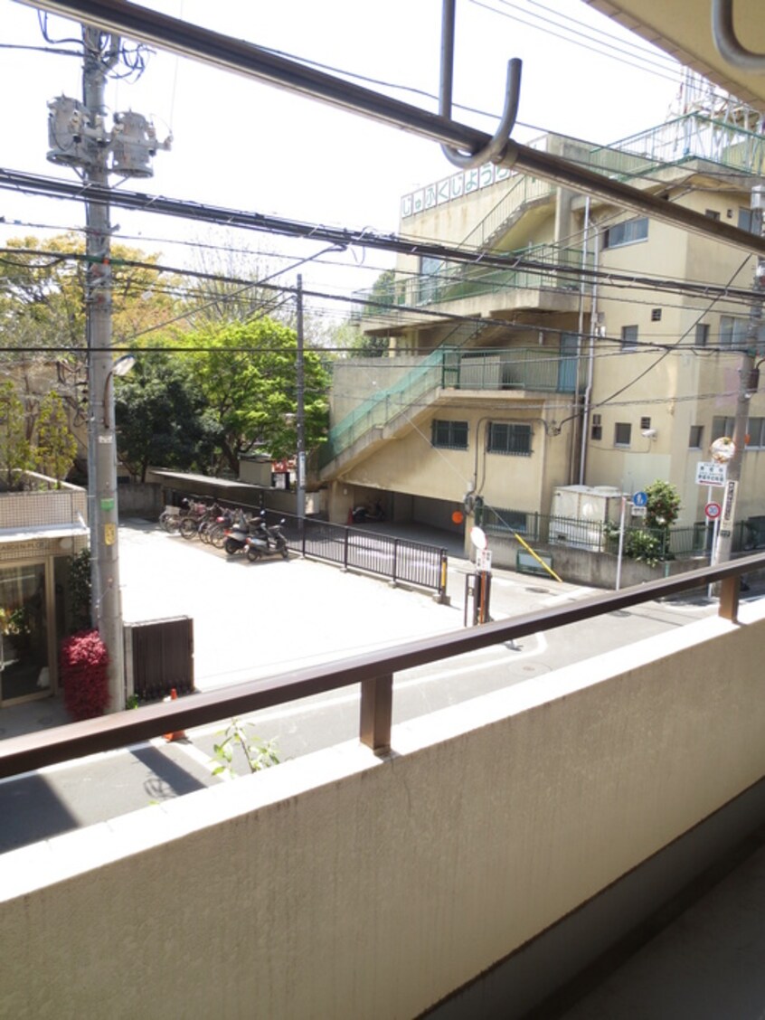 室内からの展望 モンシャトー水橋