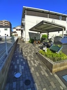 エントランス部分 オーヴェスト イゾラ