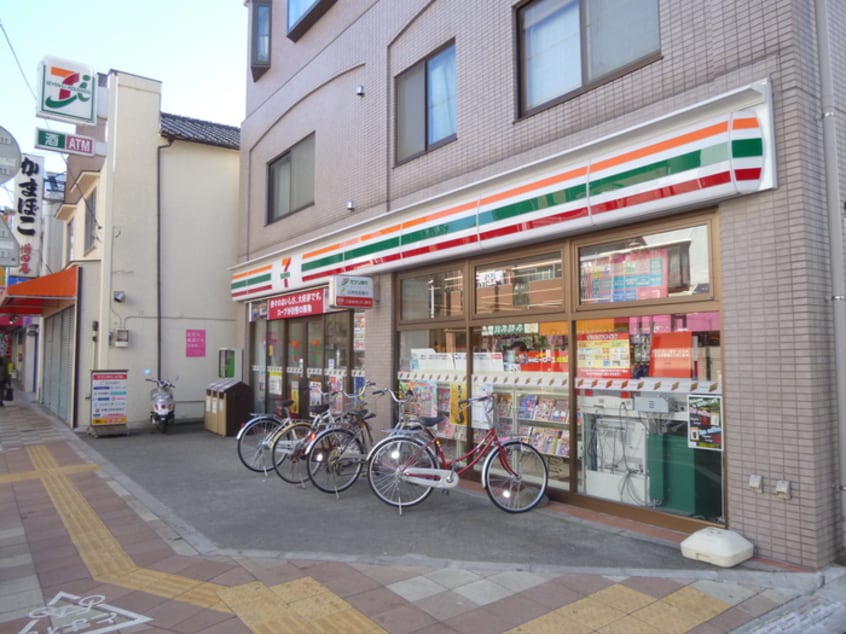 セブンイレブン(コンビニ)まで143m ステイタス志村坂上