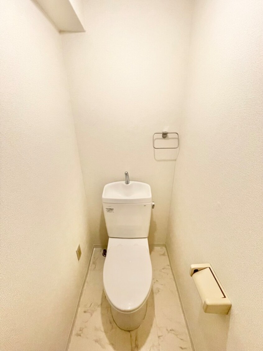 トイレ ｾｻﾞｰﾙ鶴川ｶﾞｰﾃﾞﾝﾋﾙｽﾞ(503)