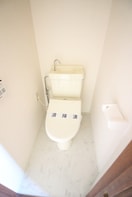 トイレ キャビン23