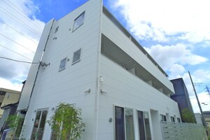 ＦＬＡＴ６