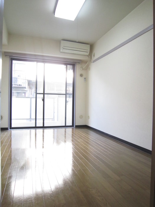 居室 ブリ－ズ菊川