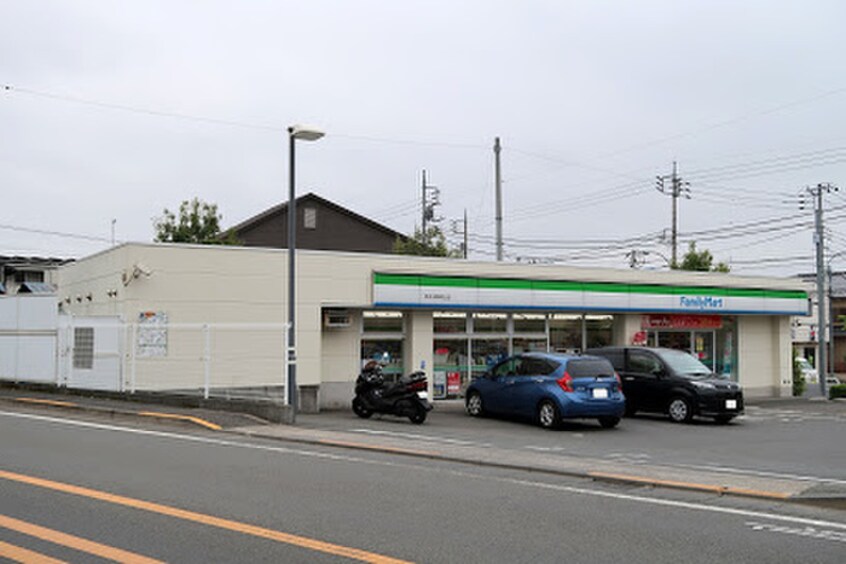 ファミリーマート　あきる野渕上店(コンビニ)まで205m グランド－ル秋川