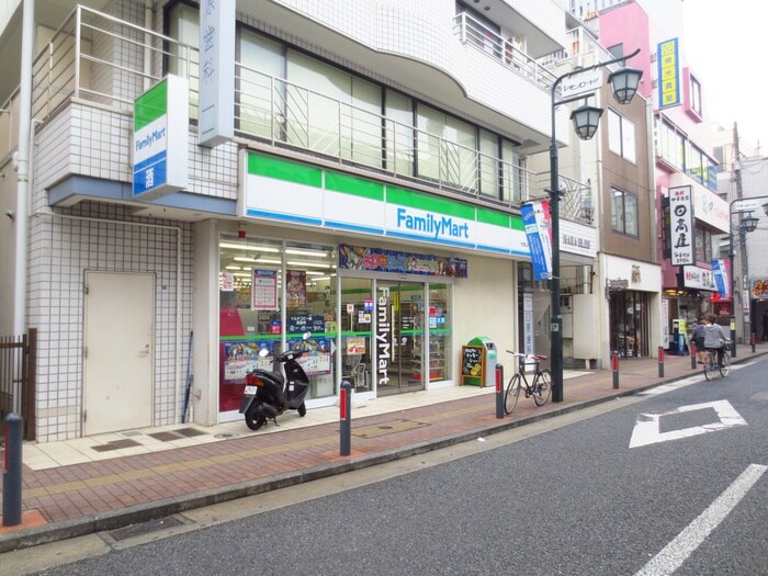 ファミリーマート大倉山一丁目店(コンビニ)まで225m 向後マンション大倉山