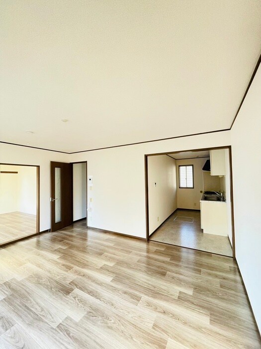 居室 グランデュール高坂