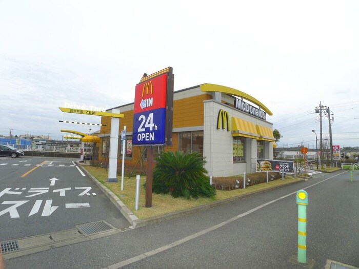 マクドナルド 船橋飯山満店(ファストフード)まで1900m 芝山６丁目貸家