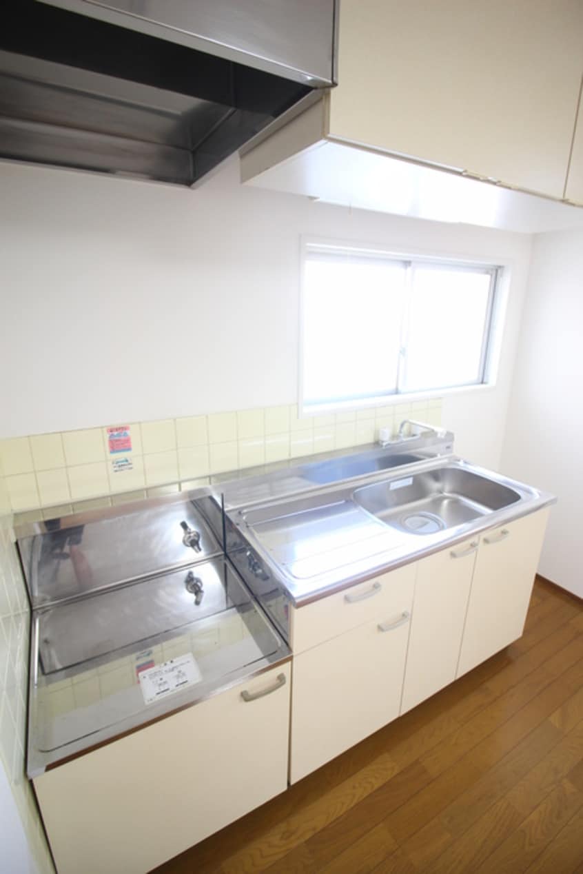 キッチン セレンティ弥生