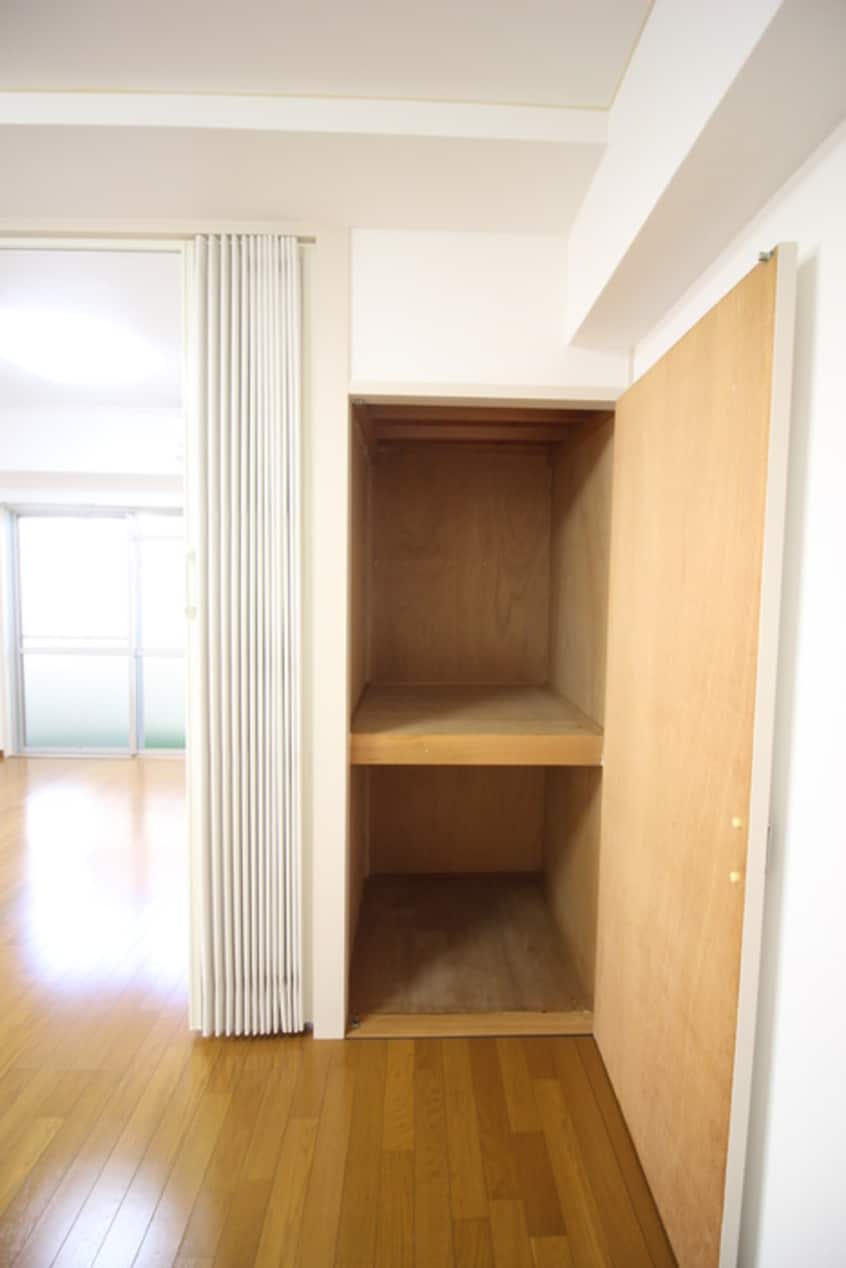 収納 セレンティ弥生