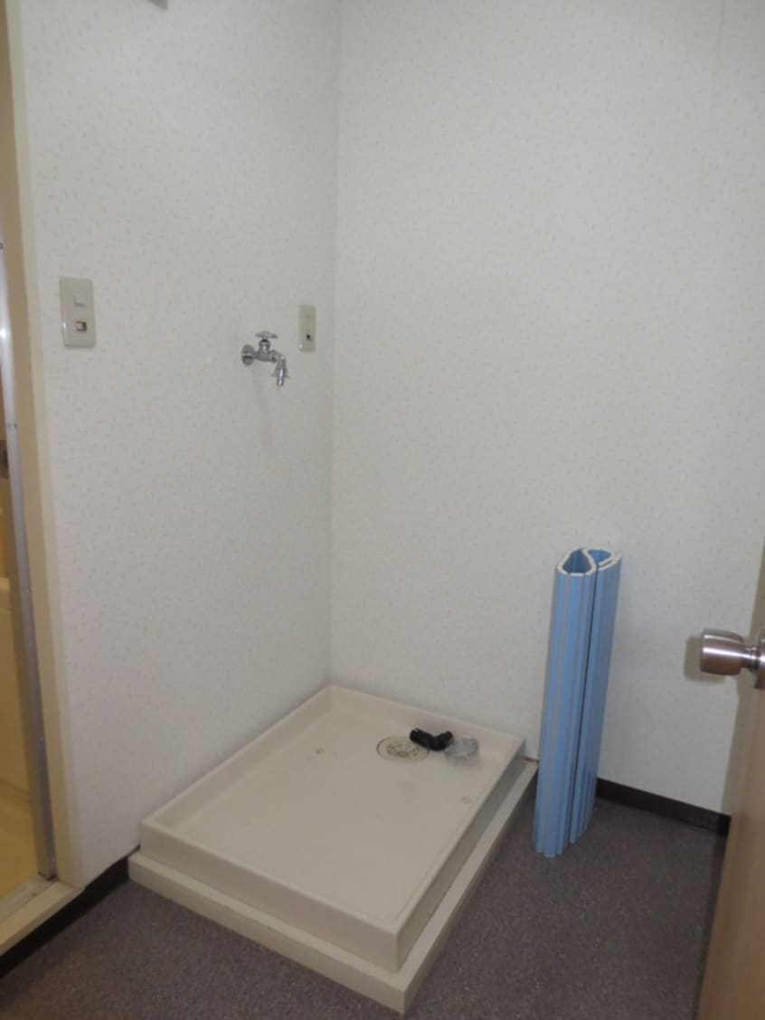 洗濯機置場 グランドレイクトイダ壱番館