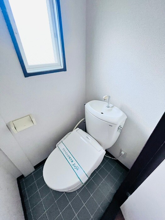 トイレ ブル－ハイツ