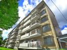 稲毛高浜北住宅１２号棟(３０１)の外観