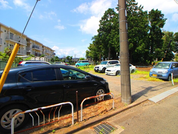 駐車場 グリ－ンプラザ御園3