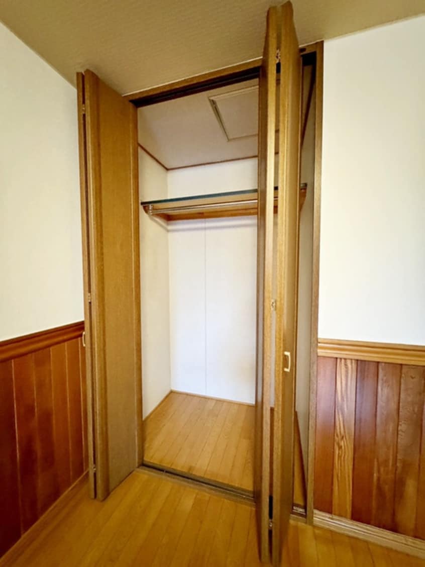 収納 松飛台貸家