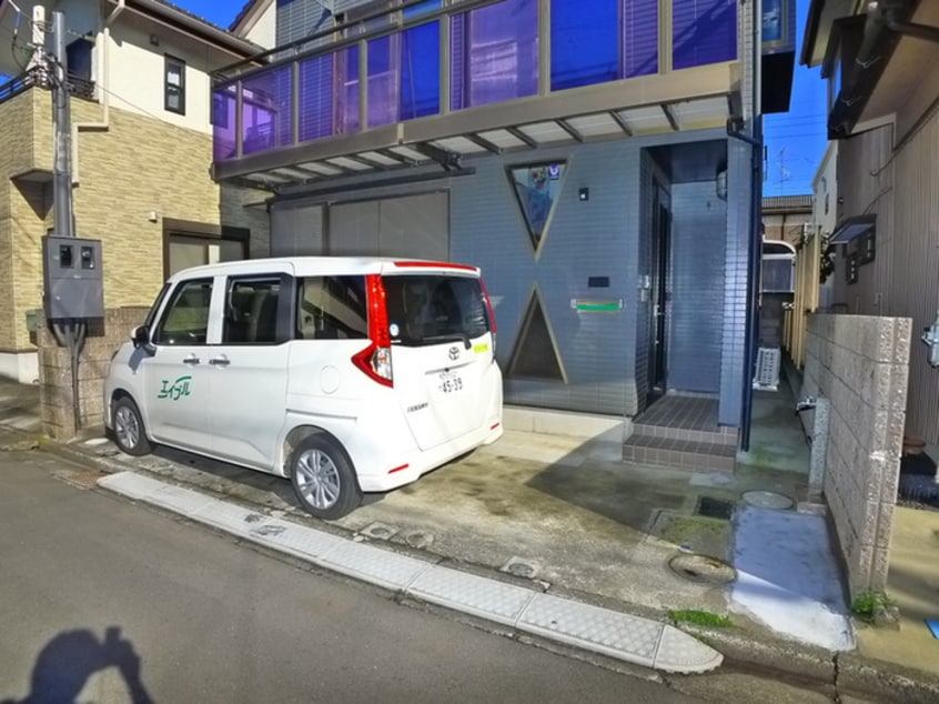 駐車場 松飛台貸家