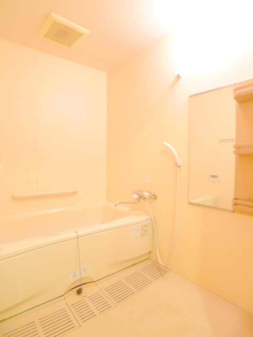 バス／シャワールーム等 あびたしおん仲村
