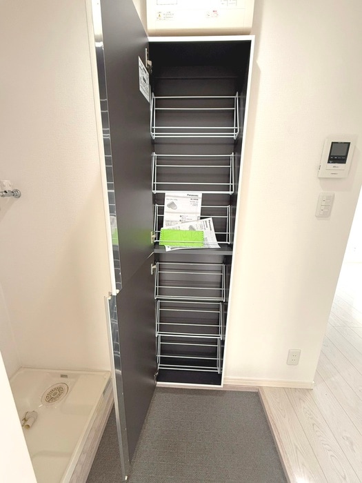 靴箱 アルファ生田２号棟